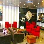 Cristal Caldas מלון
