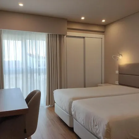Szálloda Cristal Caldas 3*