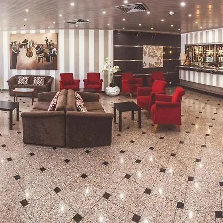 Szálloda Cristal Caldas 3*