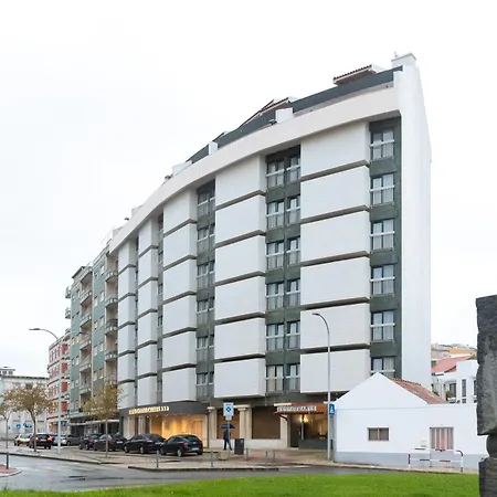 Cristal Caldas Hotel