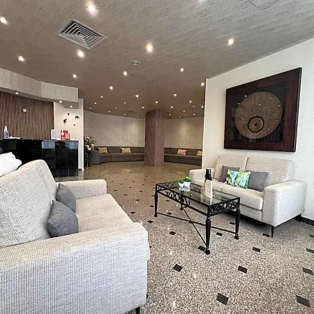 Cristal Caldas Hotel