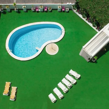 Cristal Caldas Hotel