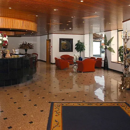 Cristal Caldas Szálloda 3*