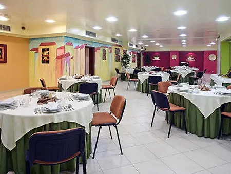 Cristal Caldas Hotel 3*